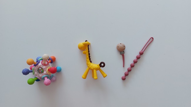 Prodotti massaggia gengive per neonati acquistati su Temu